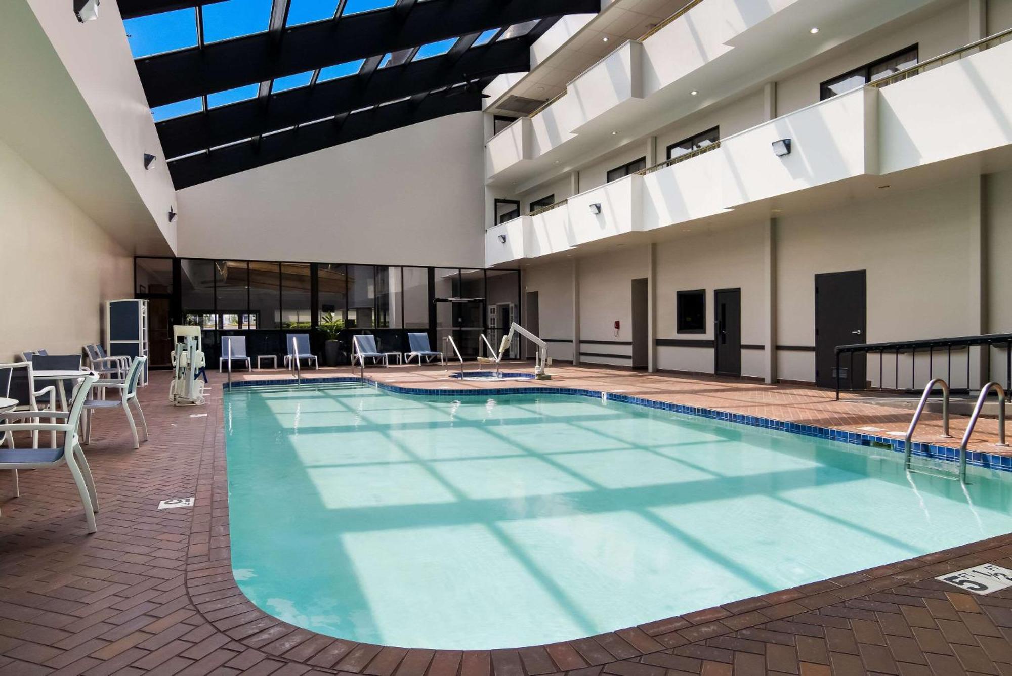 The Inn On Maritime Bay, Ascend Hotel Collection Manitowoc Exterior foto
